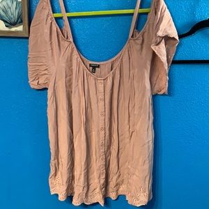 Torrid size 4 Blush top with detail on bottom.